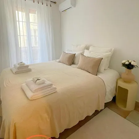 2 Bed Swan House La Croisette Cannes